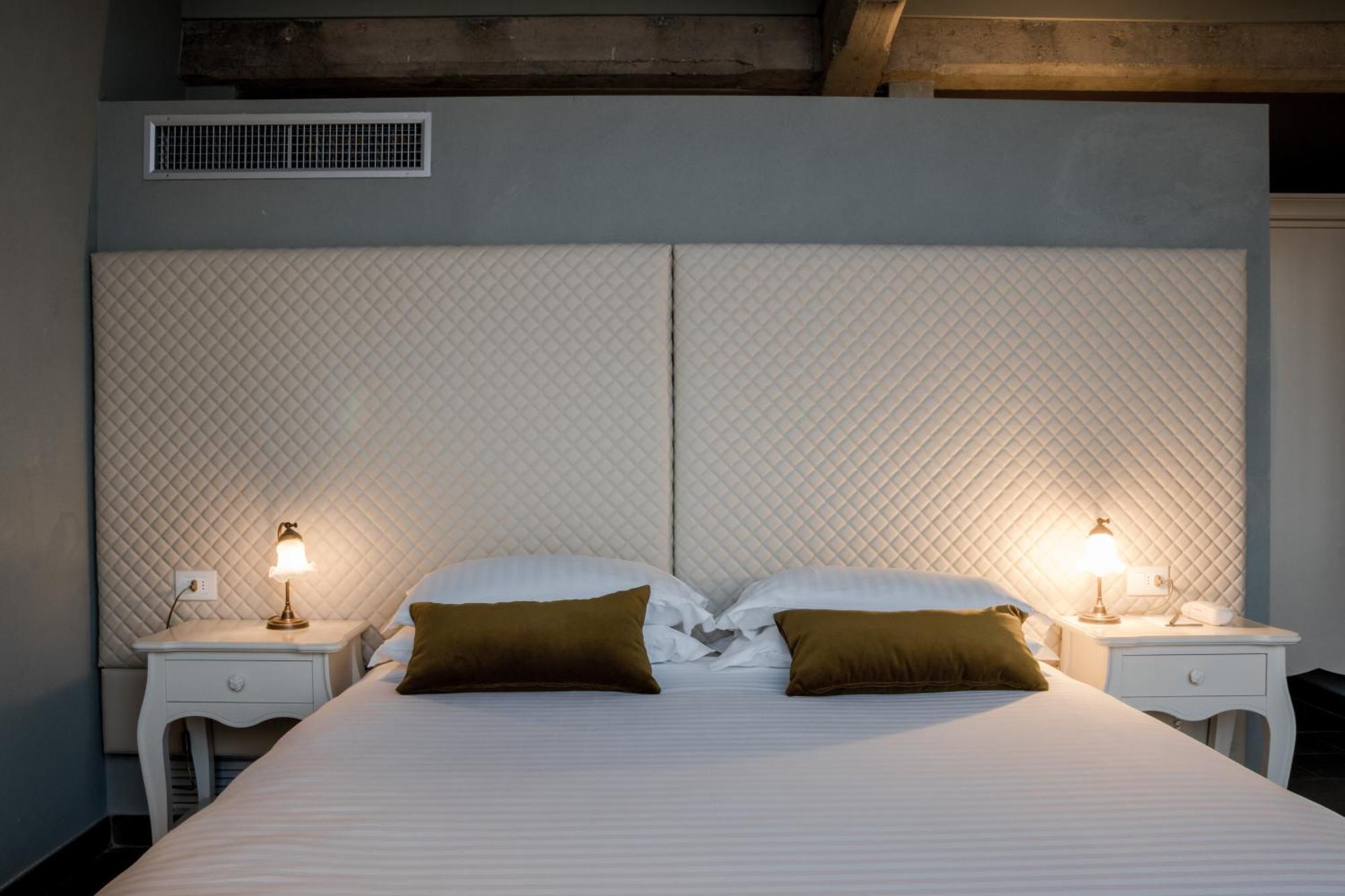 Hotel Le Ali Del Frassino Peschiera del Garda Esterno foto